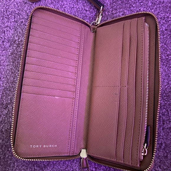 Tory Burch - Robinson Zip Continental Wallet BROWN - Picture 5 of 9